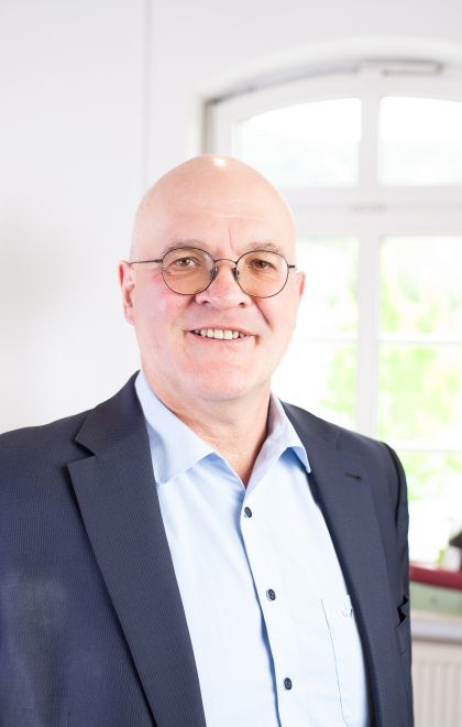 Kanzlei Dr. May Weinheim: Dr. Dietmar May, Geschäftsführer